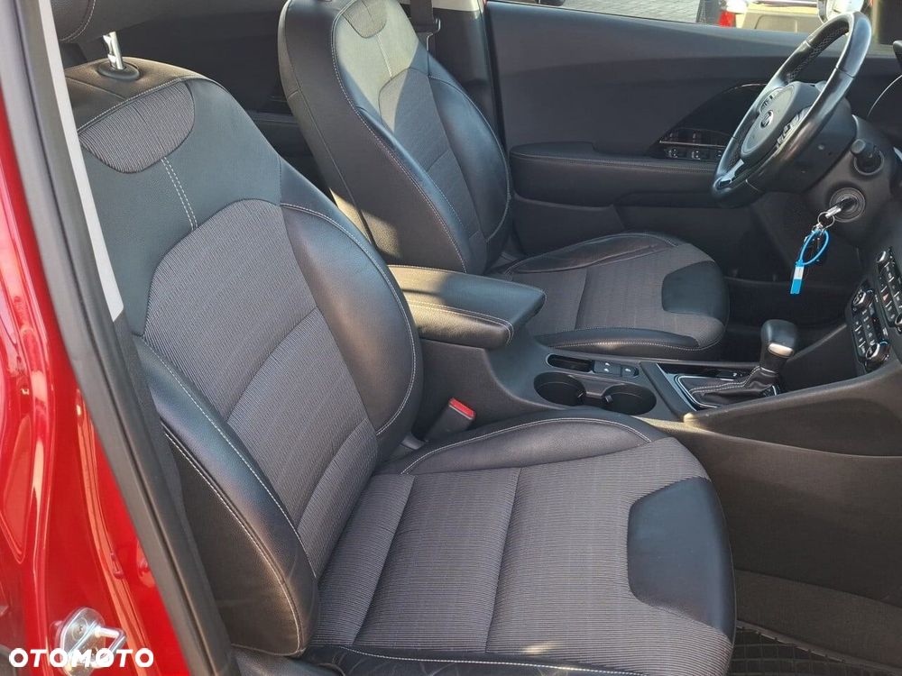 Kia Niro - 24