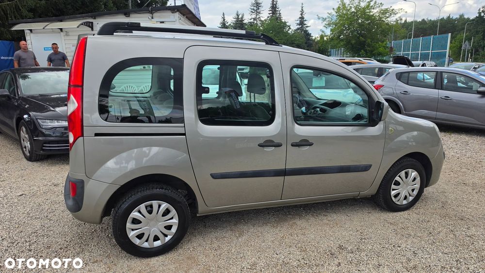 Renault Kangoo 1.6 16V Privilege - 15