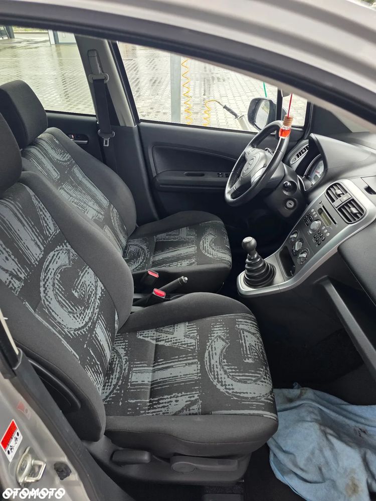 Opel Agila - 8