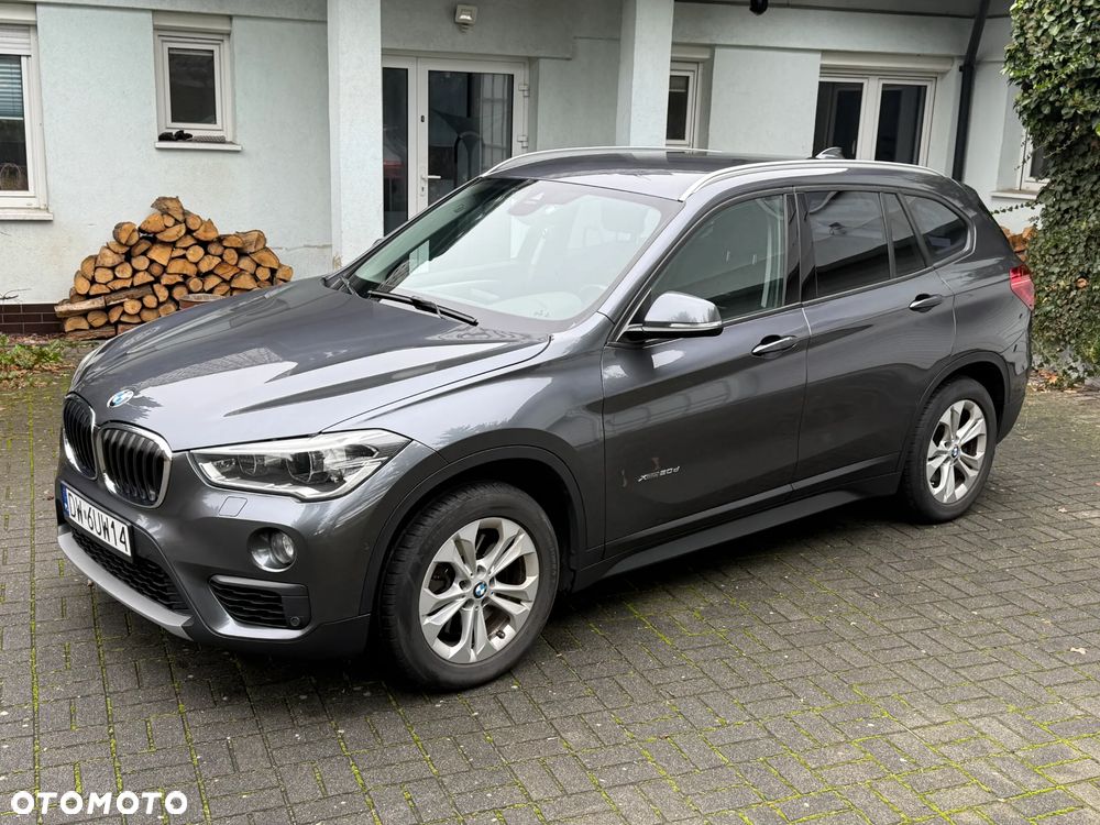 BMW X1 xDrive20d - 1