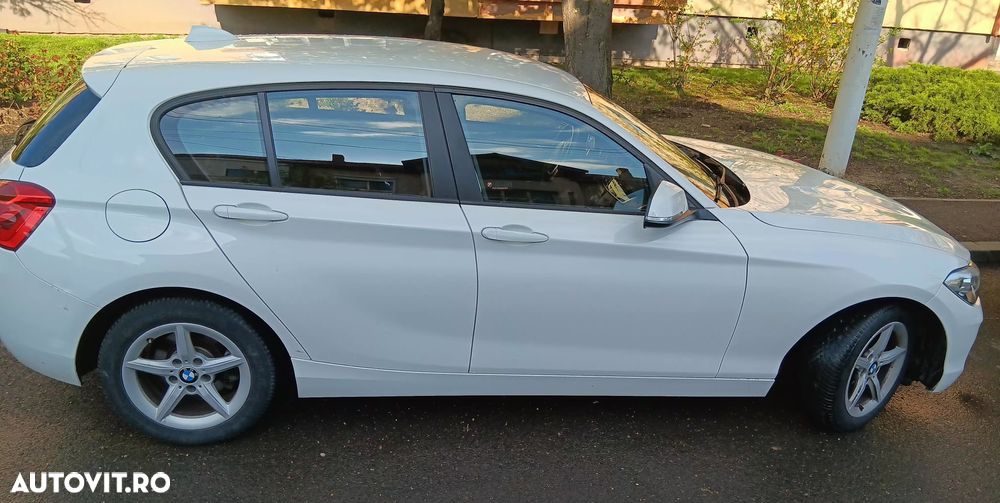 BMW Seria 1 118i Sport Line - 3