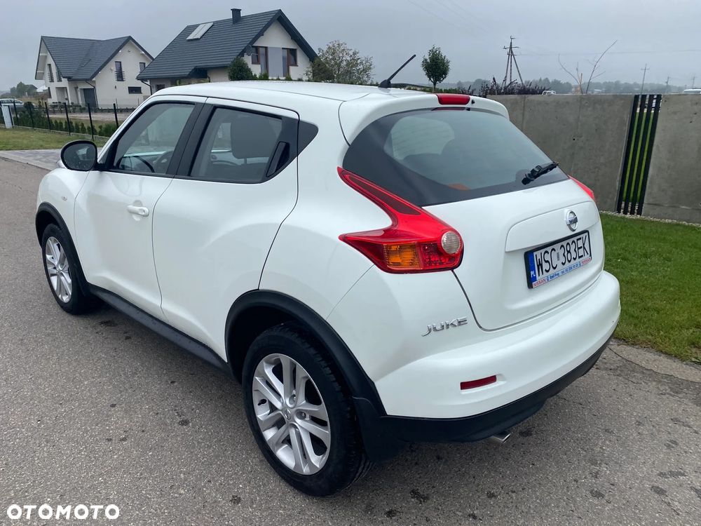 Nissan Juke 1.6 Tekna S&S - 4