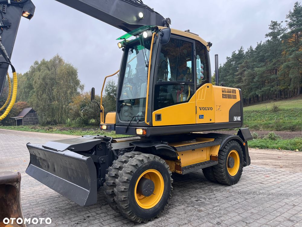 Volvo EW140C - 2