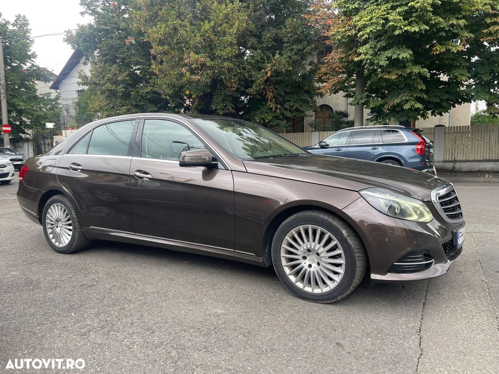 Mercedes-Benz E 350 BlueTEC 4MATIC Aut. - 25