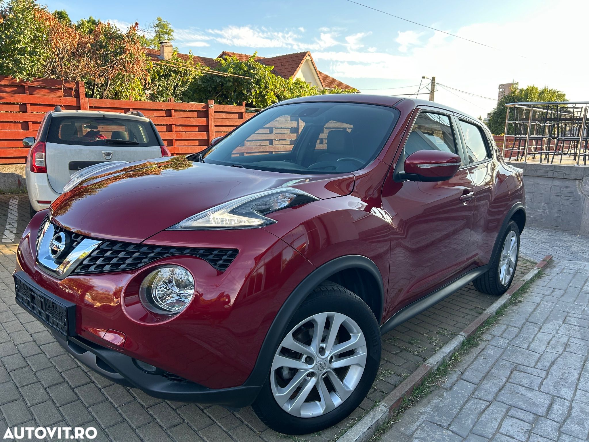 Nissan Juke 1.6L XTRONIC Acenta Open Air Aut. - 1