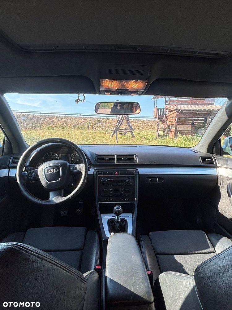 Audi A4 Avant 1.8T - 7