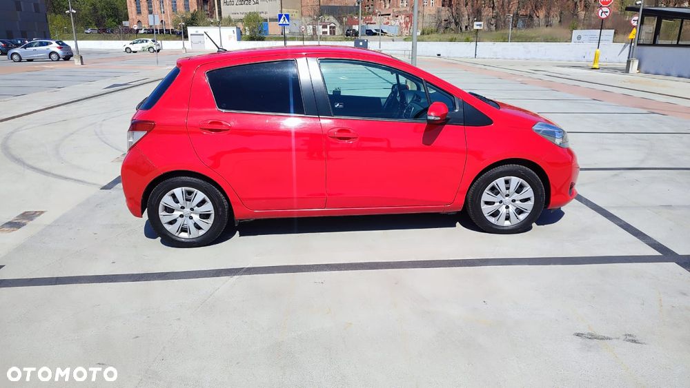 Toyota Yaris 1.33 Active - 8