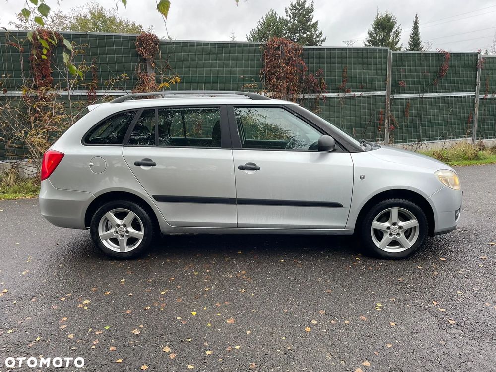 Skoda Fabia 1.2 12V Ambiente - 6