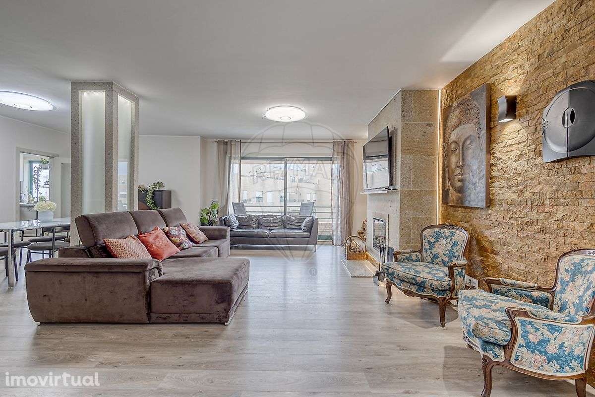 Duplex T4 para venda - Grande imagem: 3/40