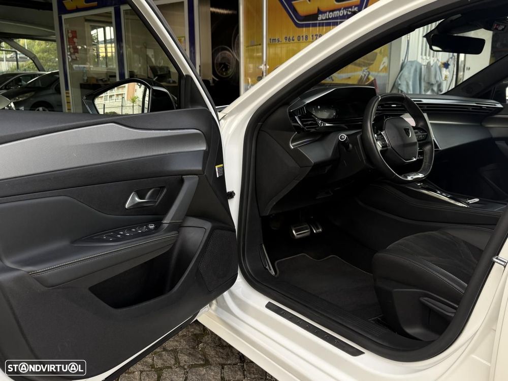 Peugeot 308 1.2 PureTech GT EAT8 - 23