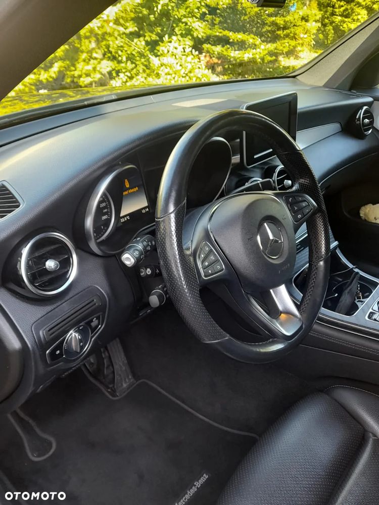 Mercedes-Benz GLC 300 4-Matic - 6