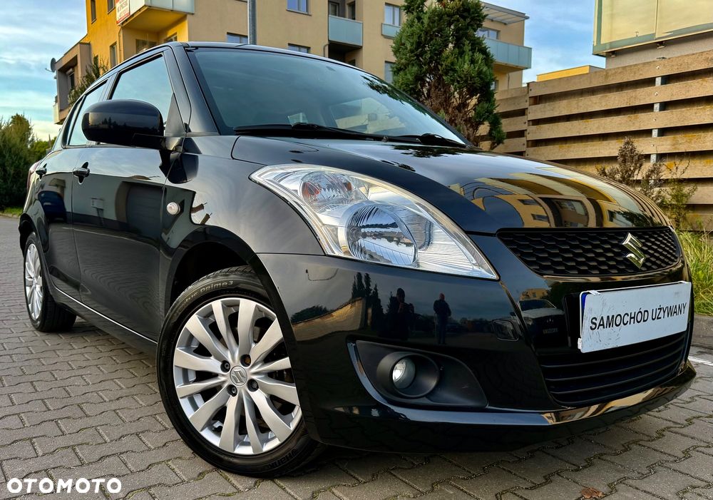 Suzuki Swift 1.2 Premium - 1