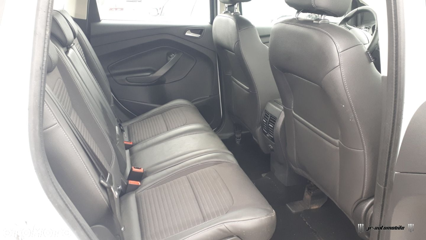 Ford Kuga - 9