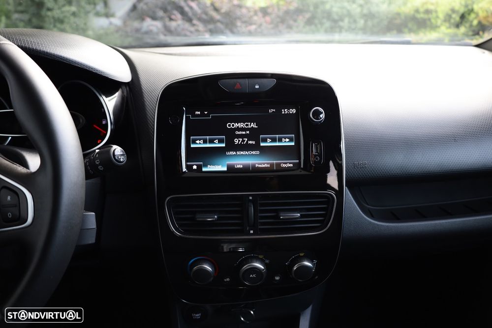 Renault Clio Sport Tourer 0.9 TCE Limited - 20