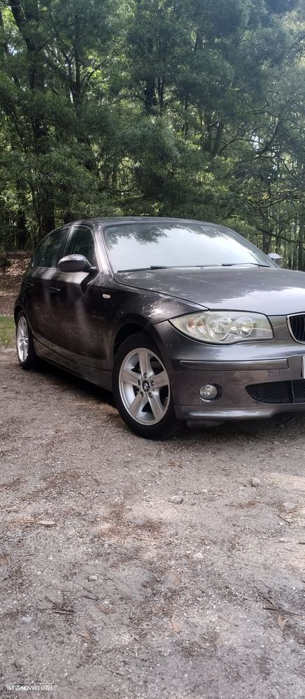 BMW 116 i Confort - 4