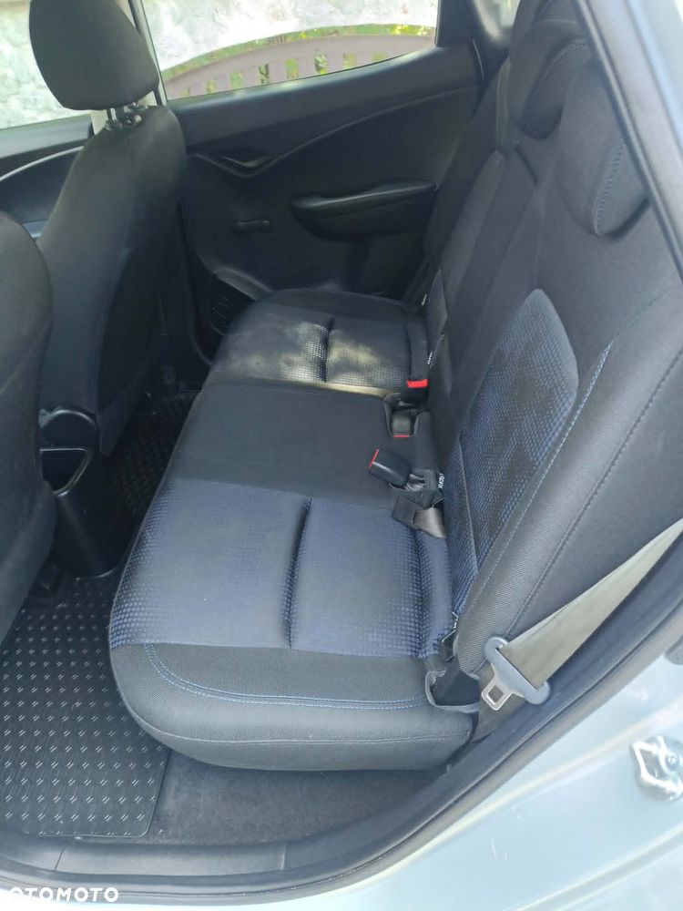 Hyundai ix20 1.4 Premium - 8