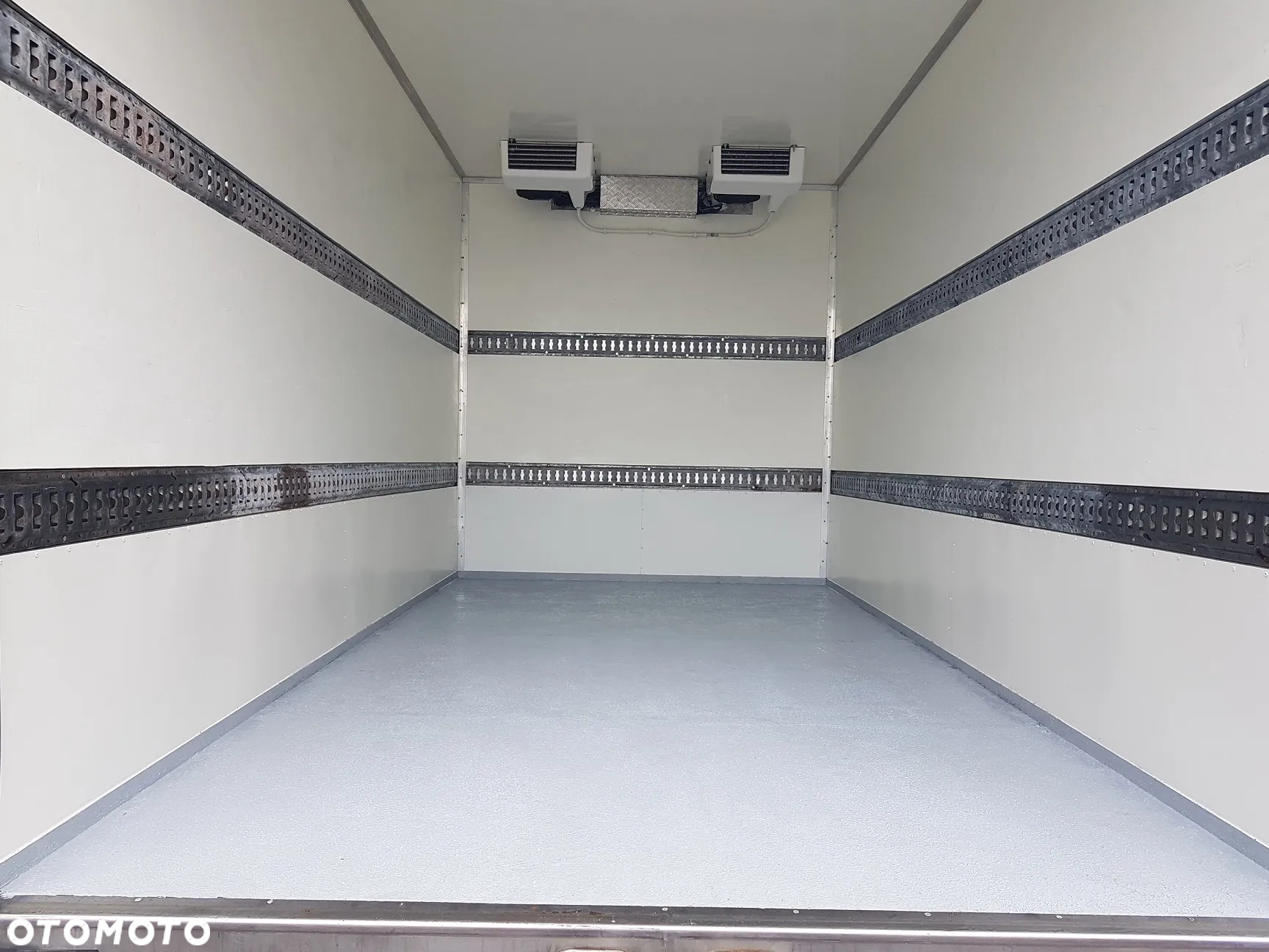Mercedes-Benz Sprinter CHŁODNIA IZOTERMA 8EP AGREGAT ZANOTTI 4,22x2,15x2,30 KLIMA 314 CDI - 23