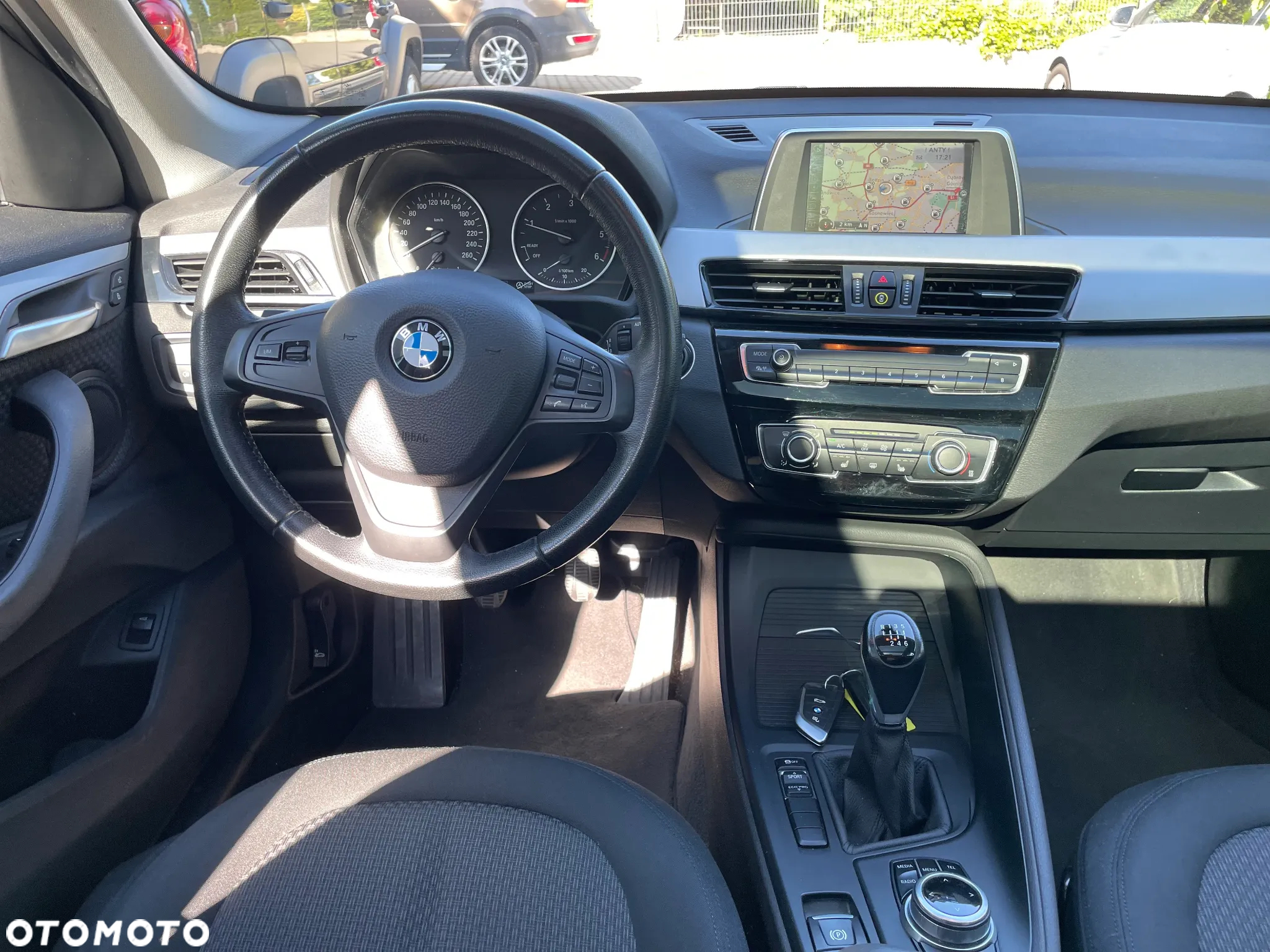 BMW X1 sDrive18d Sport Line - 15