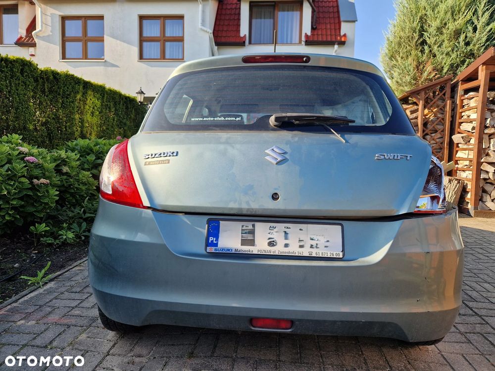 Suzuki Swift 1.2 Club - 9