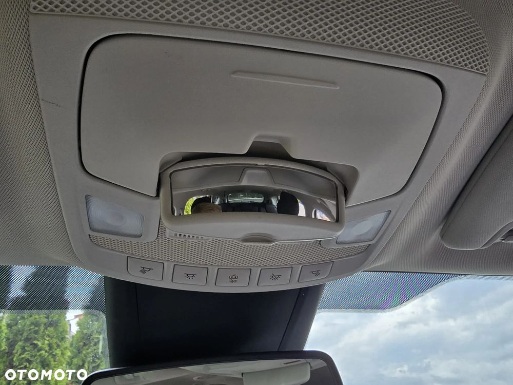 Ford S-Max 2.0 EcoBlue Titanium - 15