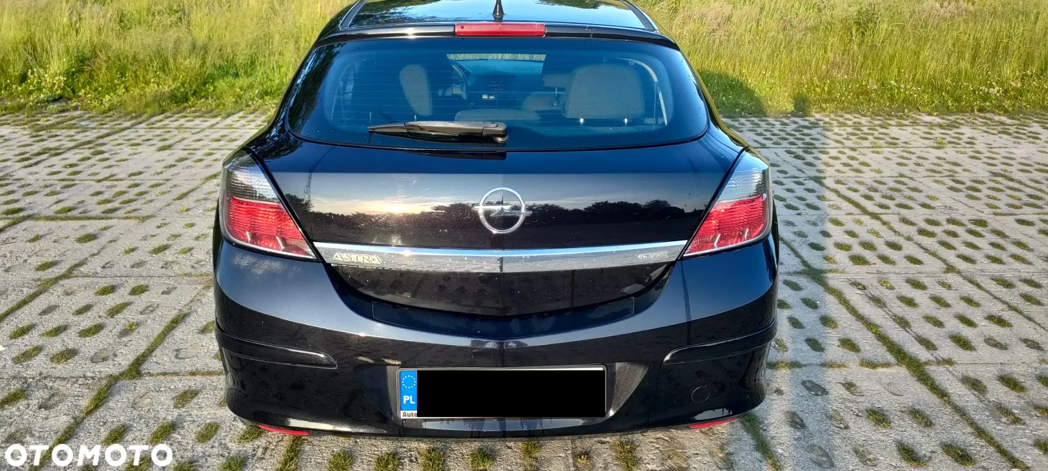 Opel Astra GTC 1.8 Sport - 6