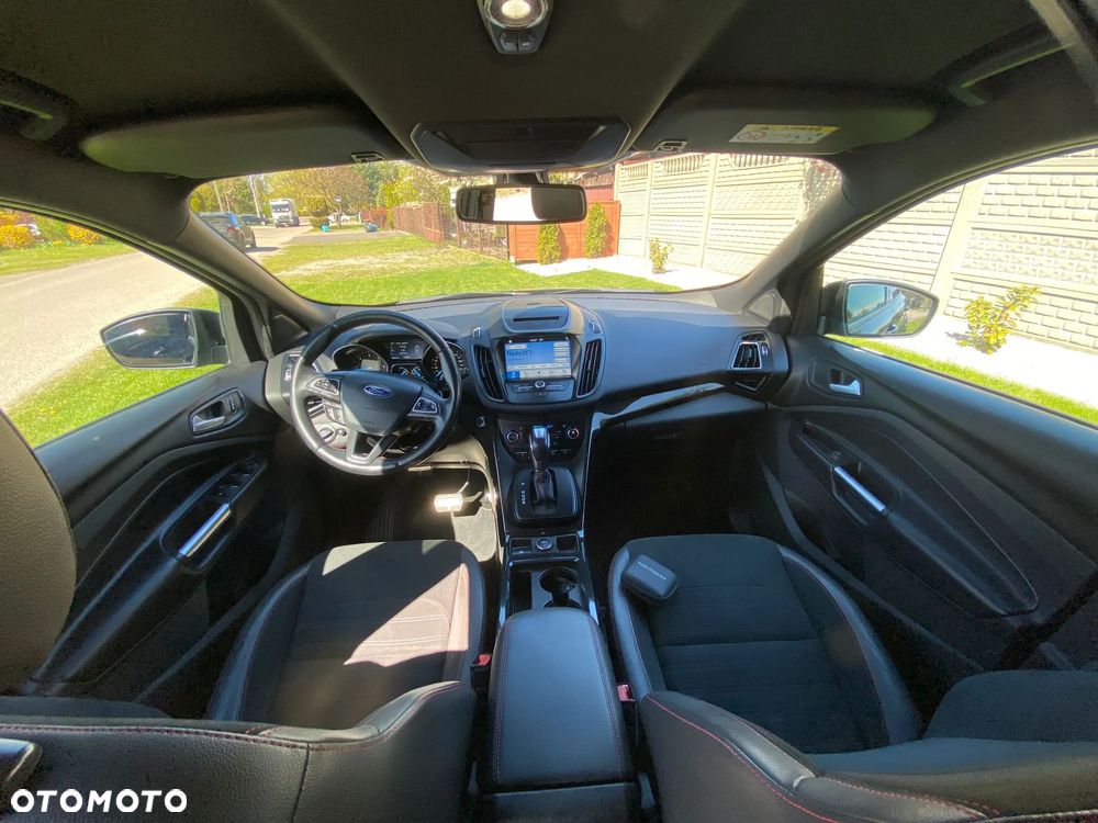 Ford Kuga 2.0 TDCi 4x4 ST-Line - 15