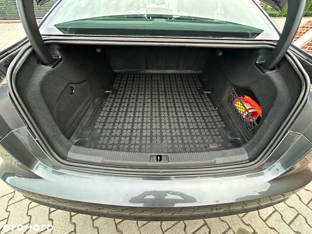 Audi A6 Limousine 2.0 TDI ultra - 12