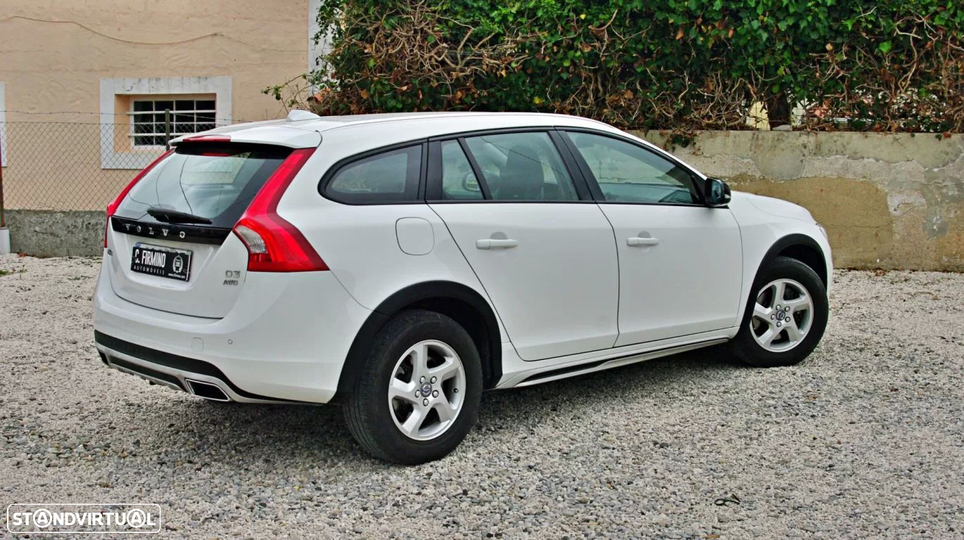 Volvo V60 2.0 D3 Kinetic - 8