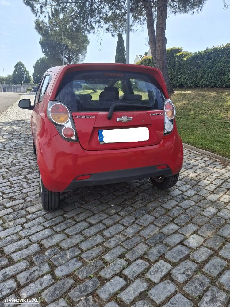 Chevrolet Spark 1.0 LS - 4