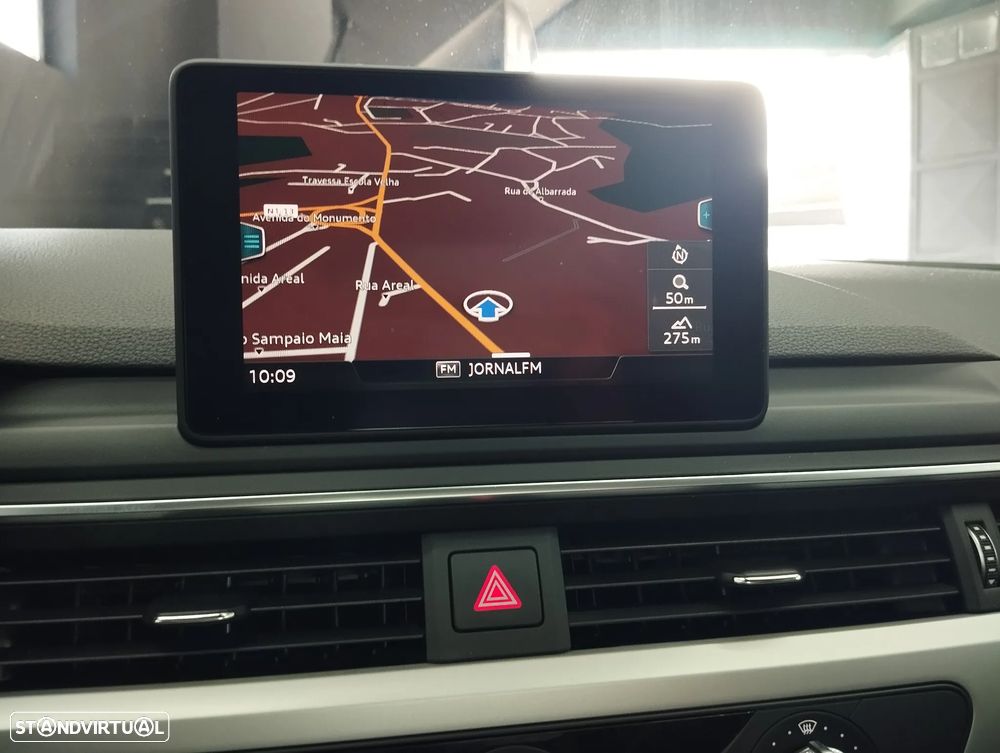 Audi A4 40 TDI S tronic - 22