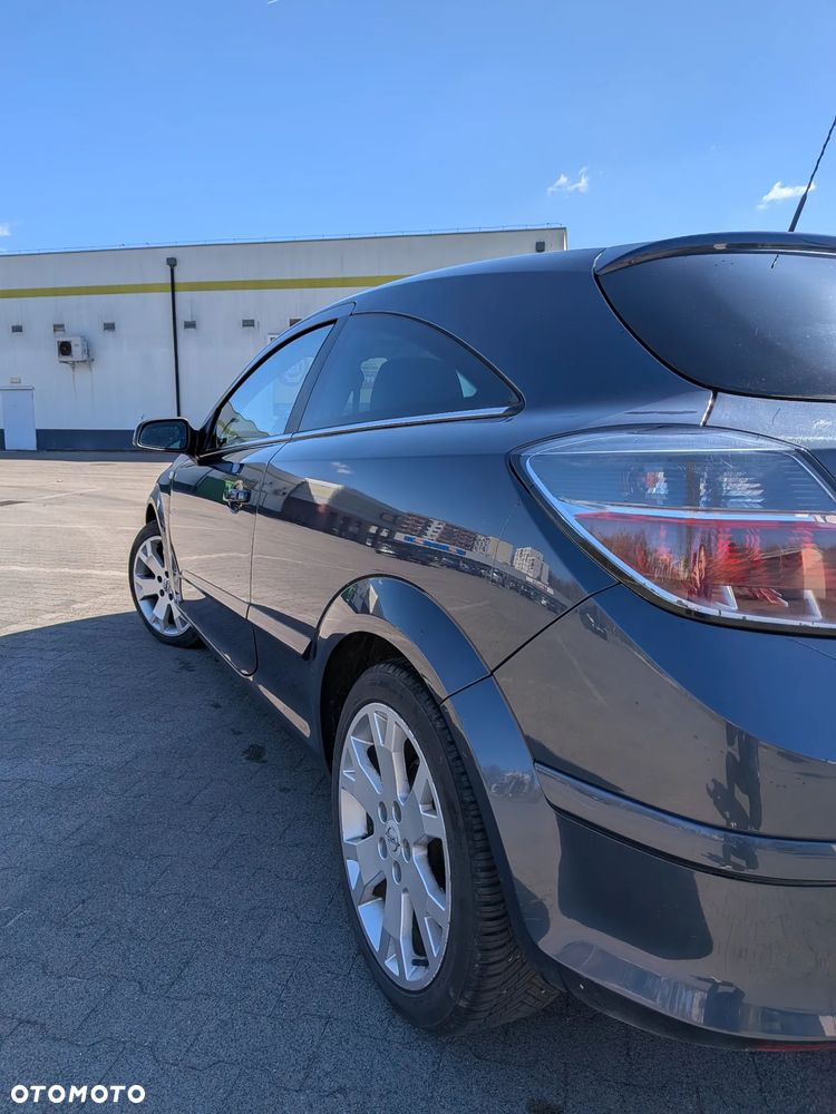 Opel Astra 1.7 CDTI Cosmo - 2