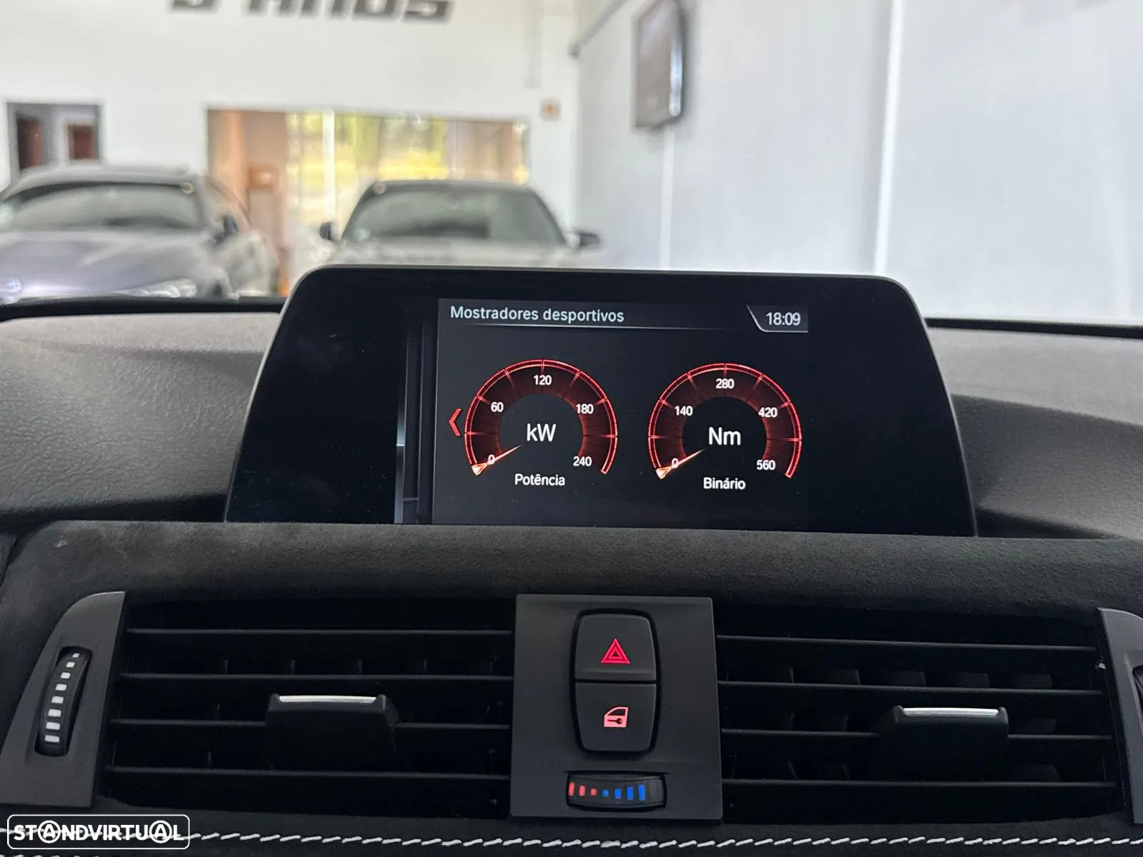 BMW 330 e iPerformance Pack M - 42