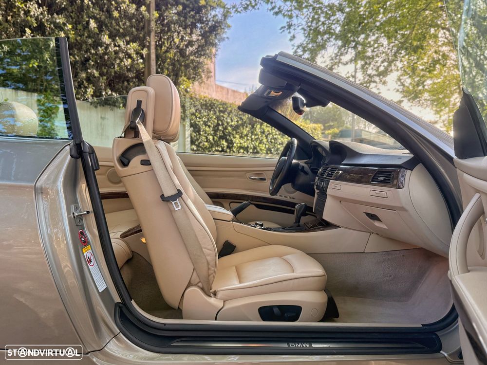 BMW 320 d Cabrio Auto - 17