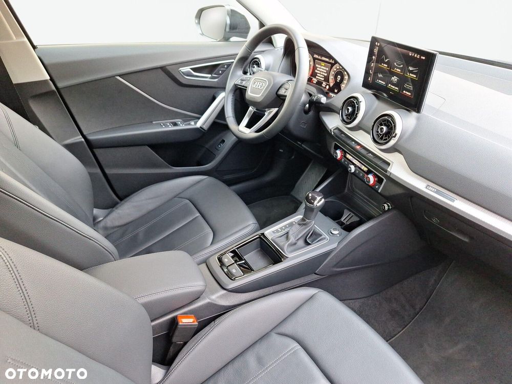 Audi Q2 35 TFSI Advanced S tronic - 10