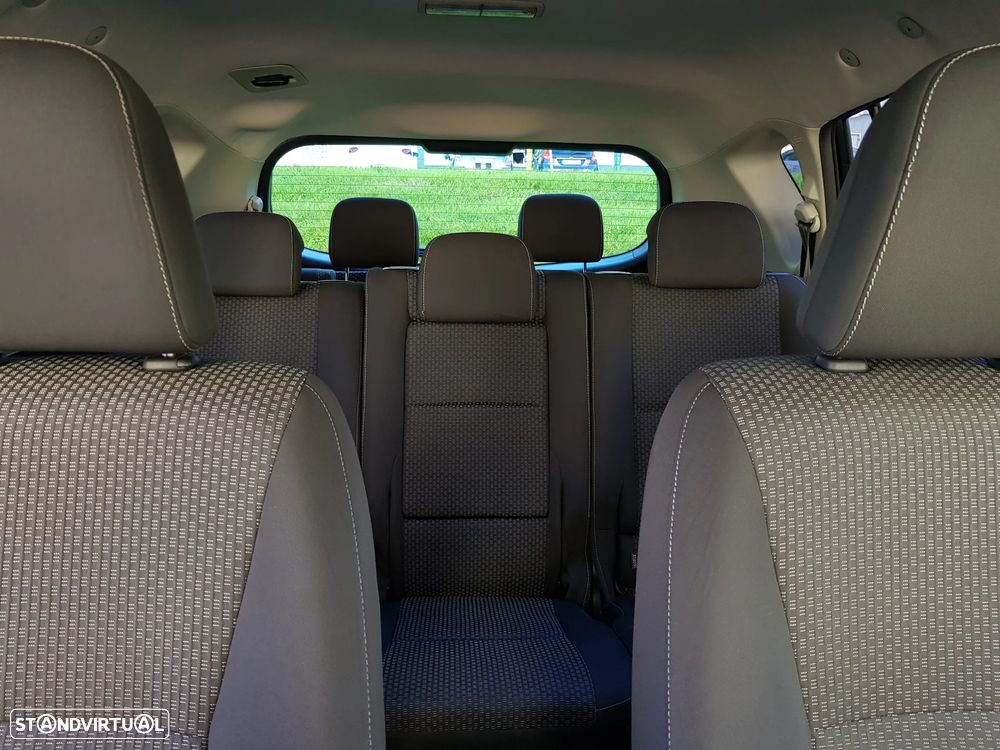 Toyota Verso 2.0 D-4D Exclusive+NAVI - 34