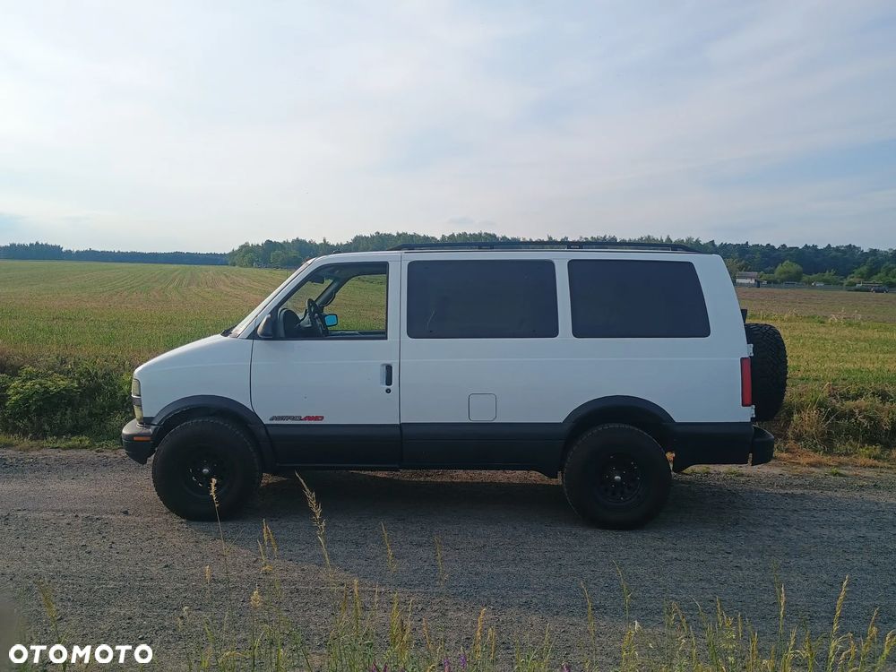 Chevrolet Astro - 10