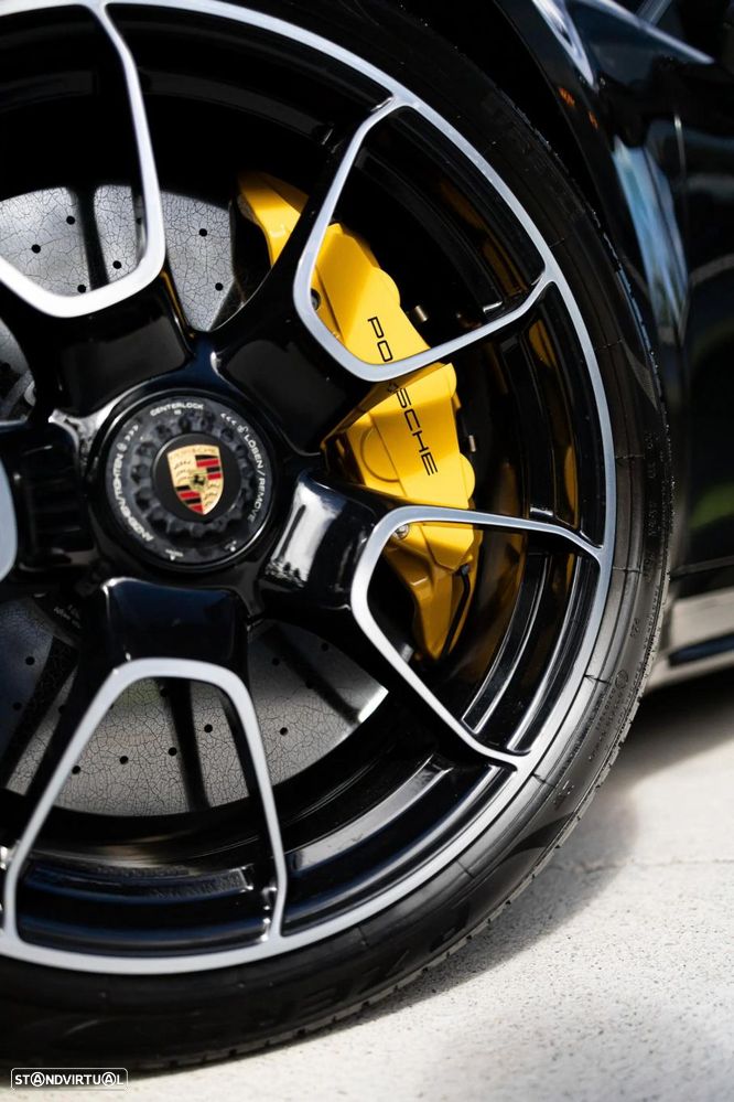 Porsche 911 (992) Turbo S PDK - 25
