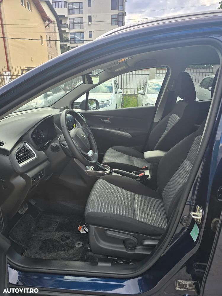 Suzuki S-Cross 1.4 Boosterjet 6AT MHEV Passion - 8