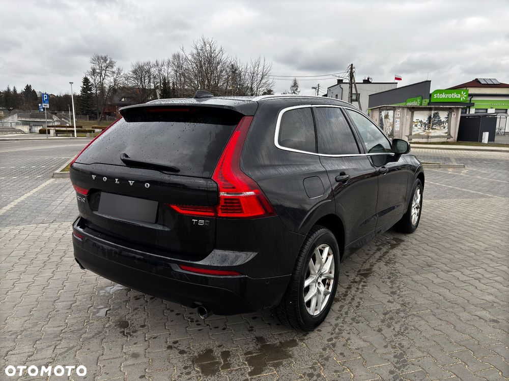 Volvo XC 60 T5 AWD Geartronic Momentum - 3