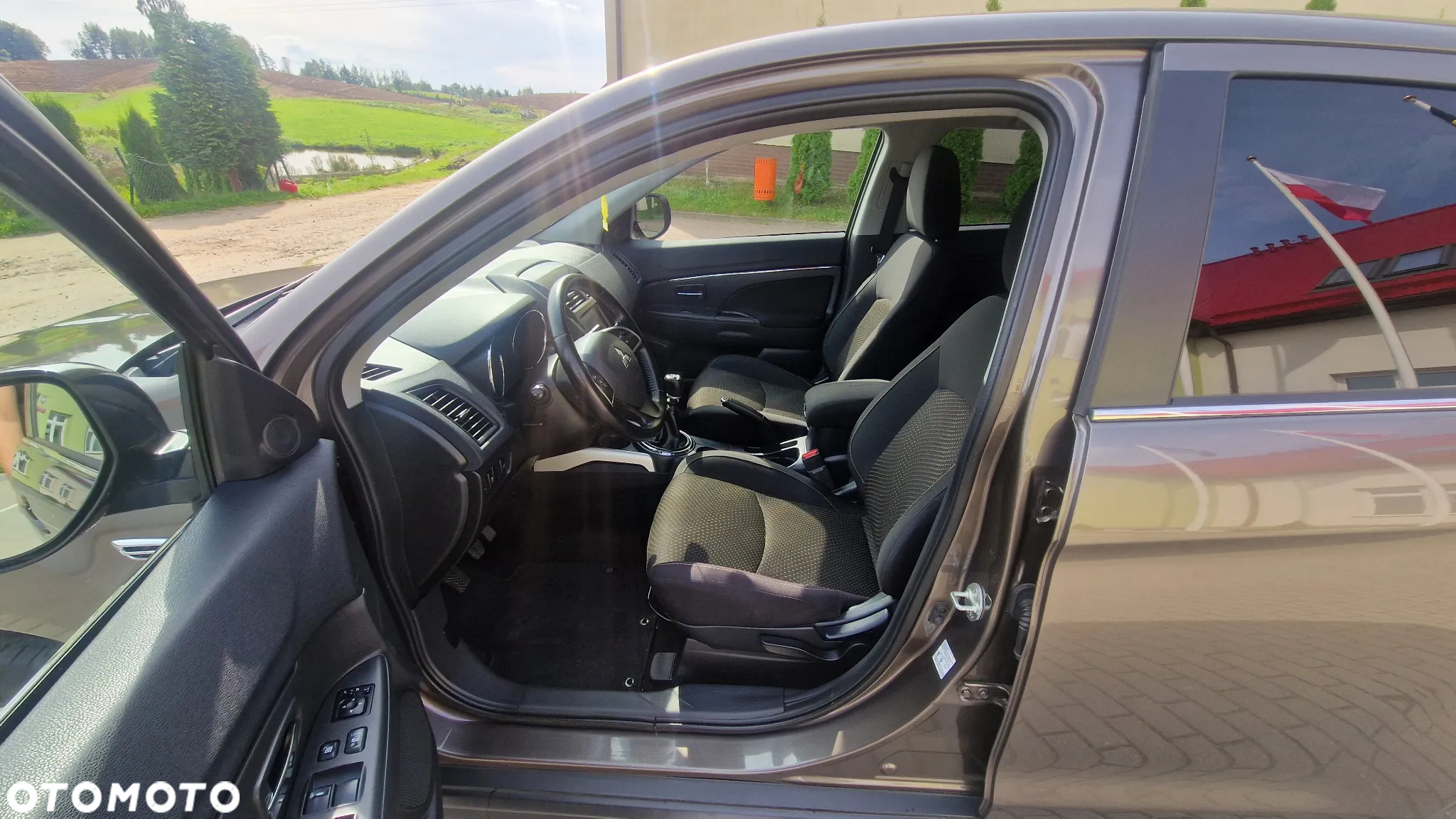 Mitsubishi ASX - 17
