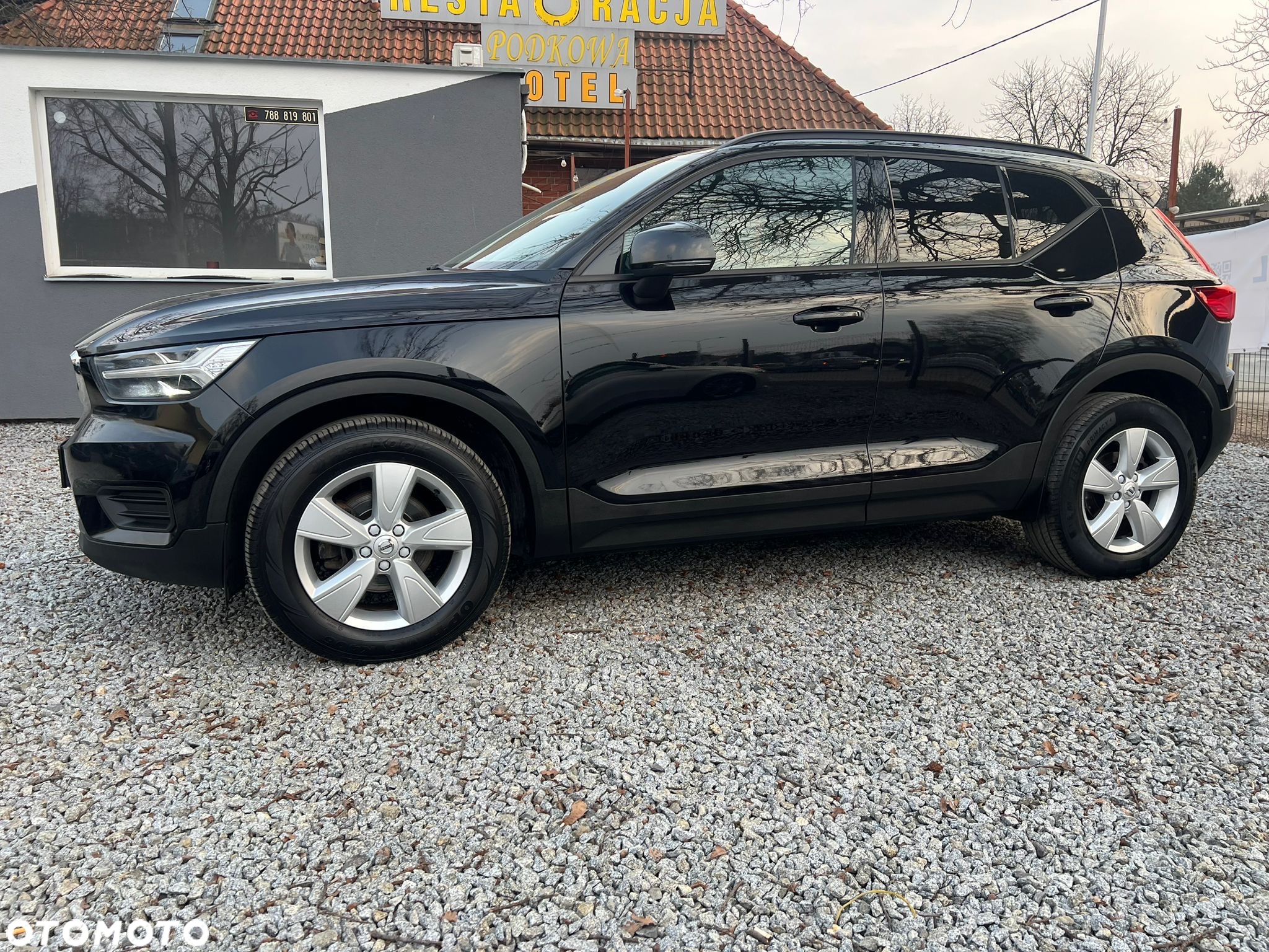 Volvo XC 40 D3 SCR - 6