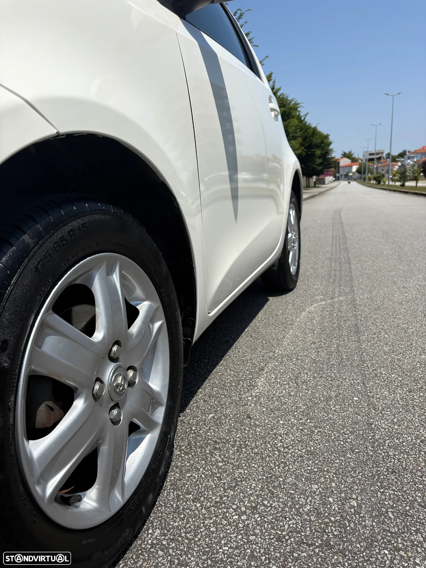 Toyota iQ 1.0 VVT-i - 12