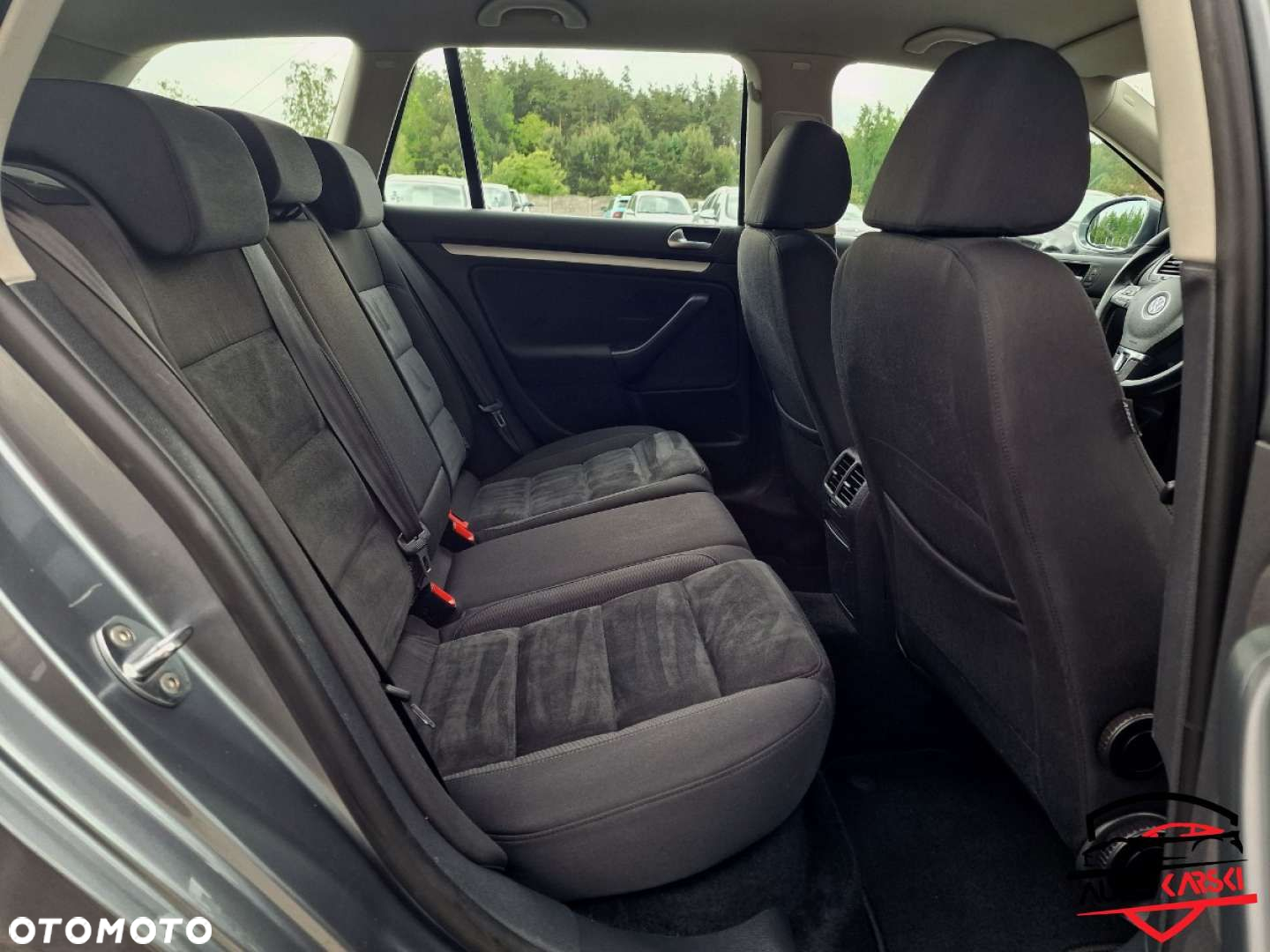 Volkswagen Golf - 20