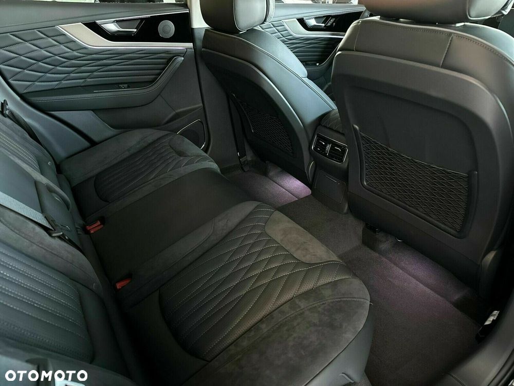 Hongqi HS5 2.0T AWD - 13