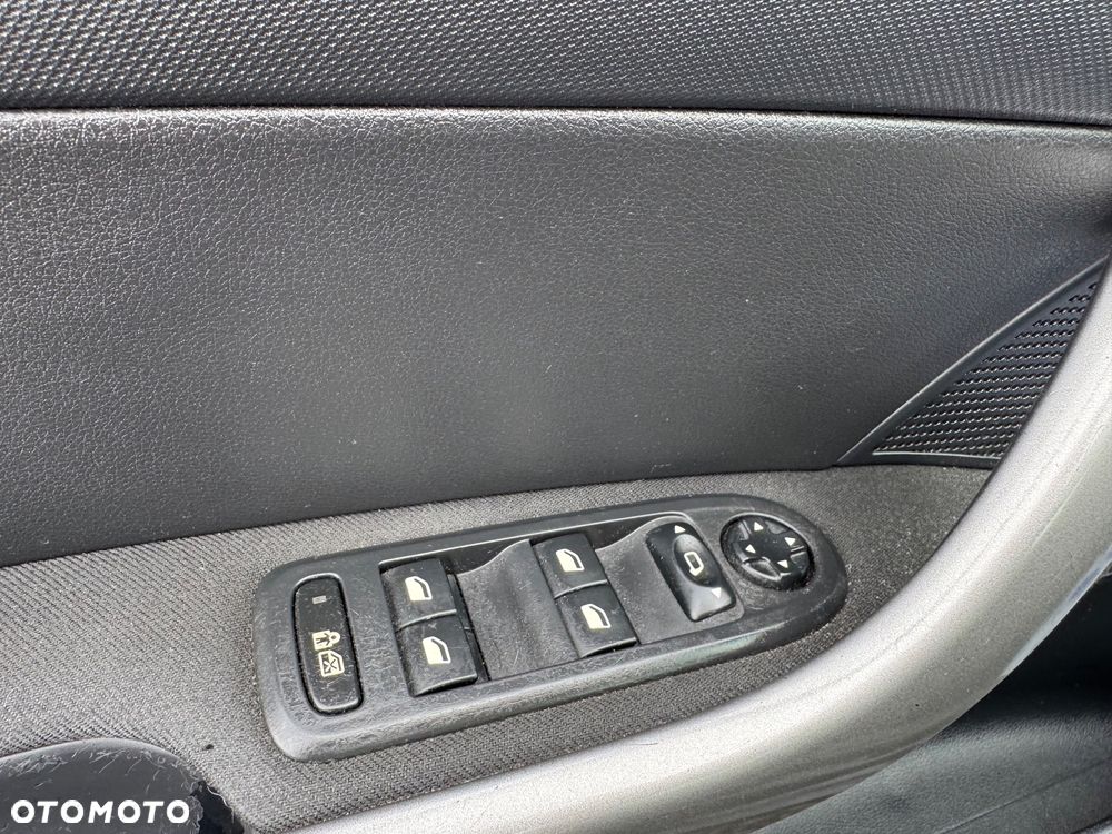 Peugeot 308 1.6 HDi Trendy - 11