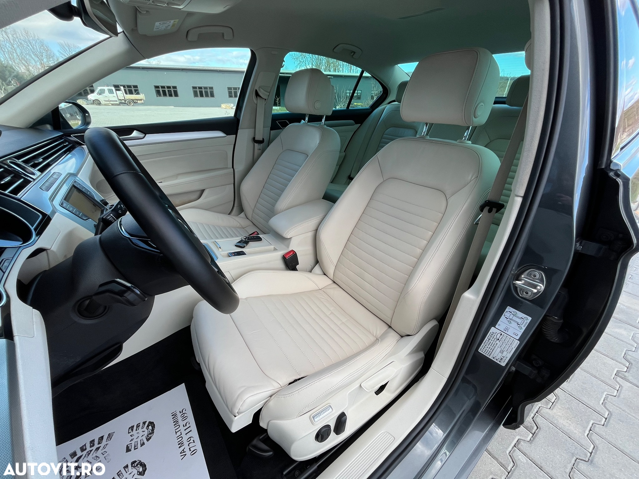 Volkswagen Passat 1.6 TDI (BlueMotion Technology) Comfortline - 6