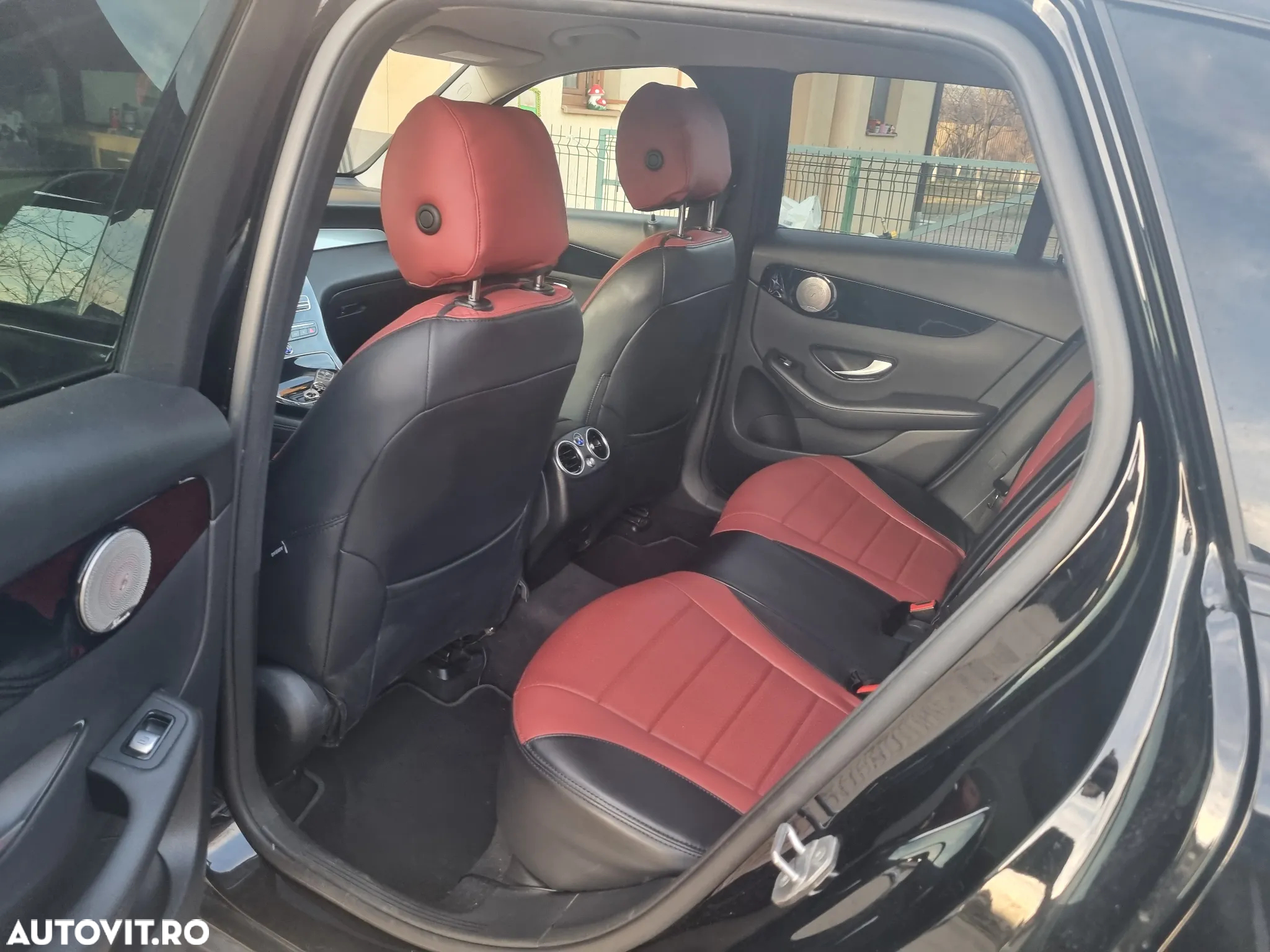 Mercedes-Benz GLC 300 d 4Matic 9G-TRONIC - 12