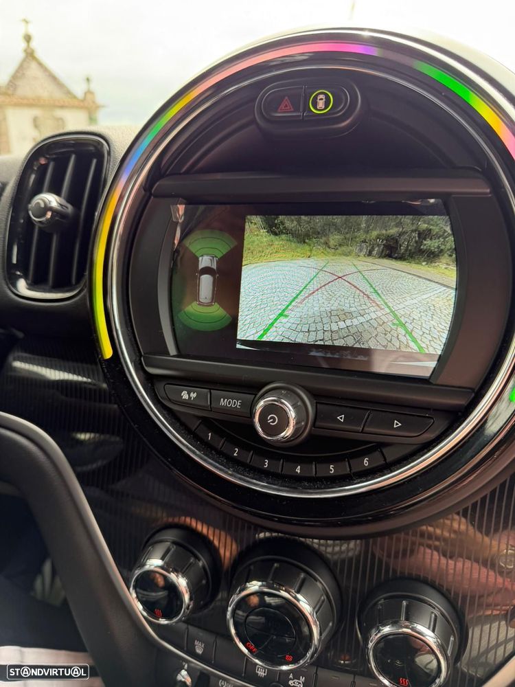 MINI Countryman Cooper D Classic Auto - 23