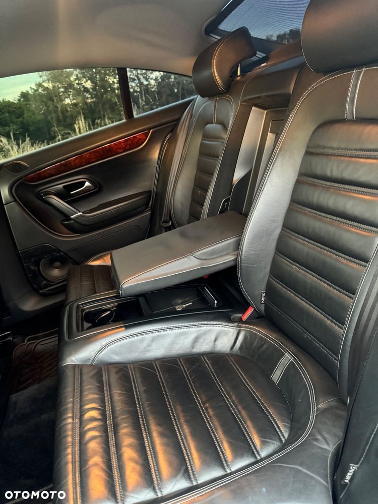 Volkswagen Passat 1.8 TSI Sportline - 10