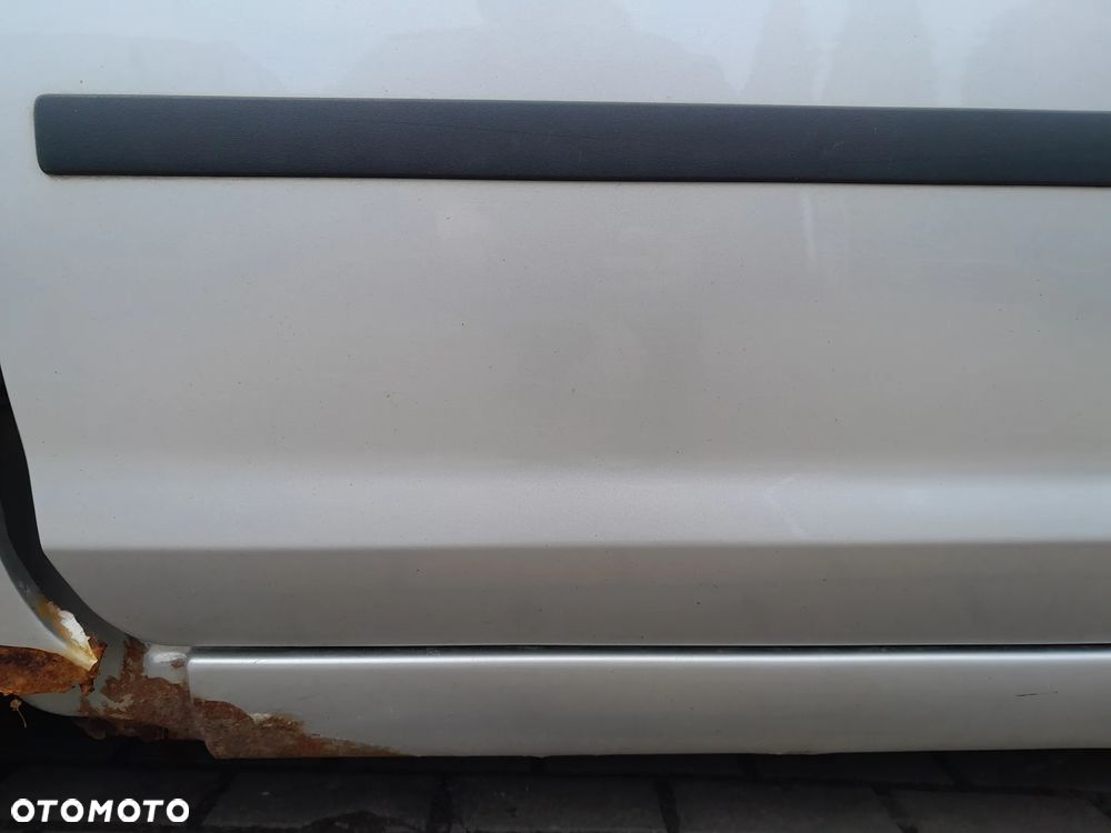 FORD FOCUS MK2 DRZWI LEWE PRZEDNIE LEWY PRZÓD KOLOR: 03 - 4